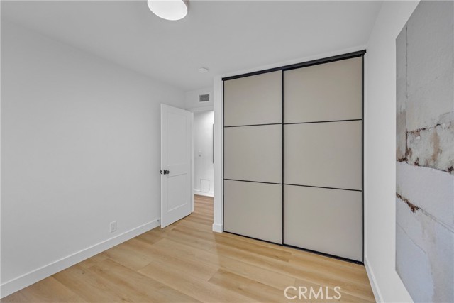 Image 27 of 50 For 20441 Whitetree Circle