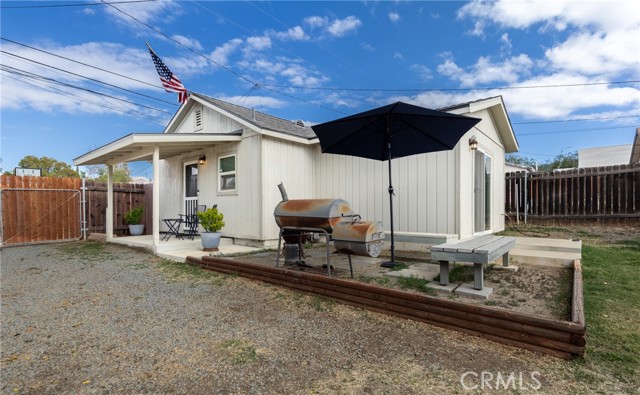35134 Avenue C, Yucaipa CA: https://media.crmls.org/medias/861cdd6e-8830-448b-a29e-6bd048f14f76.jpg