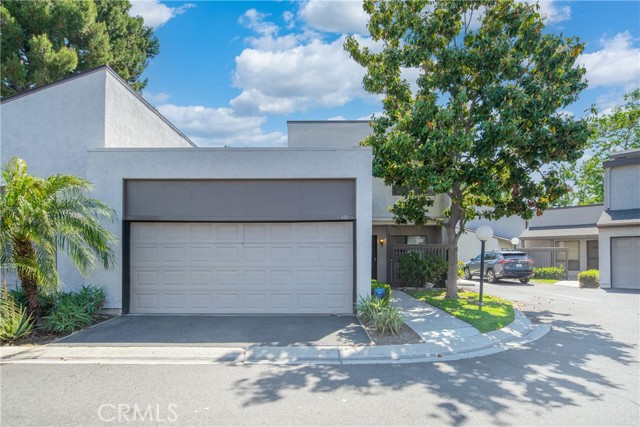 Detail Gallery Image 1 of 42 For 448 N via Pisa, Anaheim,  CA 92806 - 3 Beds | 1/1 Baths