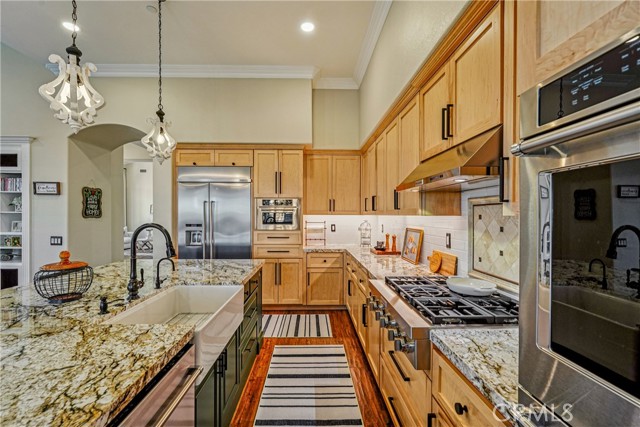 Detail Gallery Image 20 of 57 For 3931 Ashwood Circle, Corona,  CA 92881 - 4 Beds | 3/1 Baths