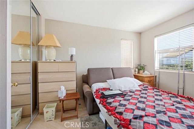 Detail Gallery Image 16 of 26 For 2131 Almeria St #102,  Corona,  CA 92879 - 3 Beds | 2/1 Baths