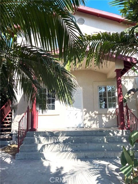 MLS# OC23181548
