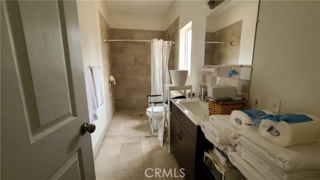 Detail Gallery Image 36 of 50 For 8335 Sparton Ave, Panorama City,  CA 91402 - 7 Beds | 6 Baths