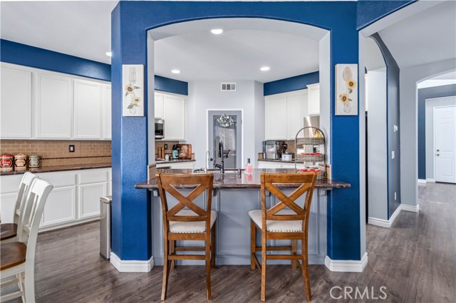 Detail Gallery Image 9 of 44 For 40271 Crestridge, Palmdale,  CA 93551 - 5 Beds | 3 Baths