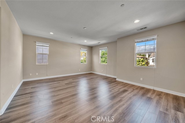 Detail Gallery Image 16 of 29 For 9749 La Vine Ct, Rancho Cucamonga,  CA 91701 - 4 Beds | 3/1 Baths