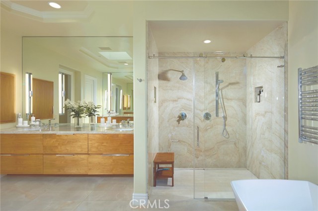 Detail Gallery Image 26 of 42 For 1 Elk Grove Ln, Laguna Niguel,  CA 92677 - 5 Beds | 5/2 Baths