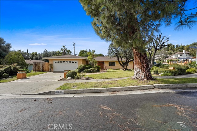 Detail Gallery Image 4 of 28 For 8631 Santa Susana Pl, West Hills,  CA 91304 - 3 Beds | 2 Baths