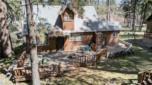 Detail Gallery Image 3 of 49 For 5806 Victorville, Wrightwood,  CA 92397 - 3 Beds | 1/1 Baths