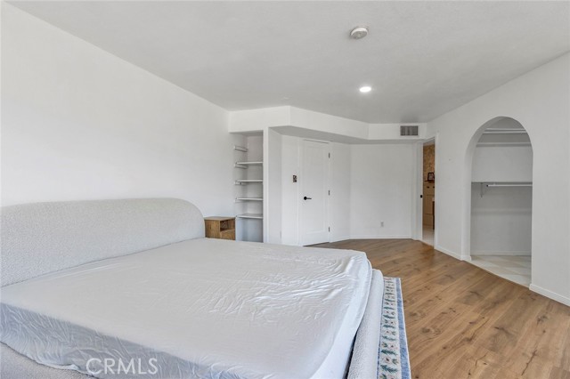 11101 Spanish Hills Dr, Corona CA: https://media.crmls.org/medias/8624b156-63dc-49aa-a22e-e37f3b88a9ed.jpg