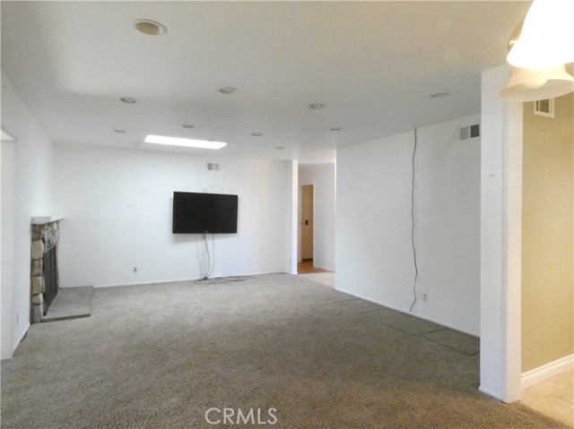 Detail Gallery Image 12 of 20 For 1202 N School, Santa Maria,  CA 93454 - 3 Beds | 2 Baths