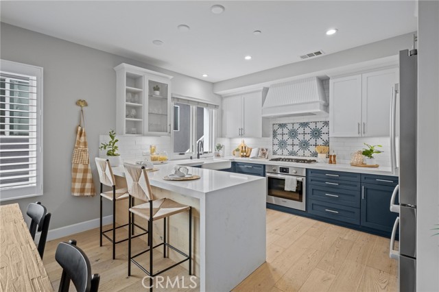 Detail Gallery Image 13 of 34 For 1010 S El Camino Real #101,  San Clemente,  CA 92672 - 3 Beds | 3 Baths