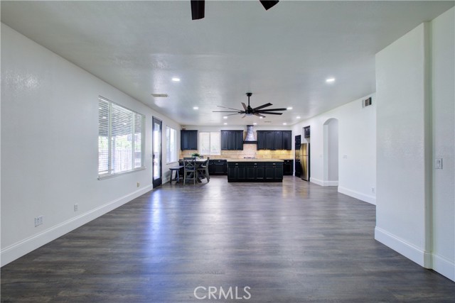 Detail Gallery Image 17 of 65 For 1439 Nubian St, Patterson,  CA 95363 - 5 Beds | 3/1 Baths