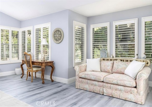 24588 Ebelden Avenue, Newhall CA: https://media.crmls.org/medias/86270c4e-882d-4cb6-b0e7-1025a07e090b.jpg