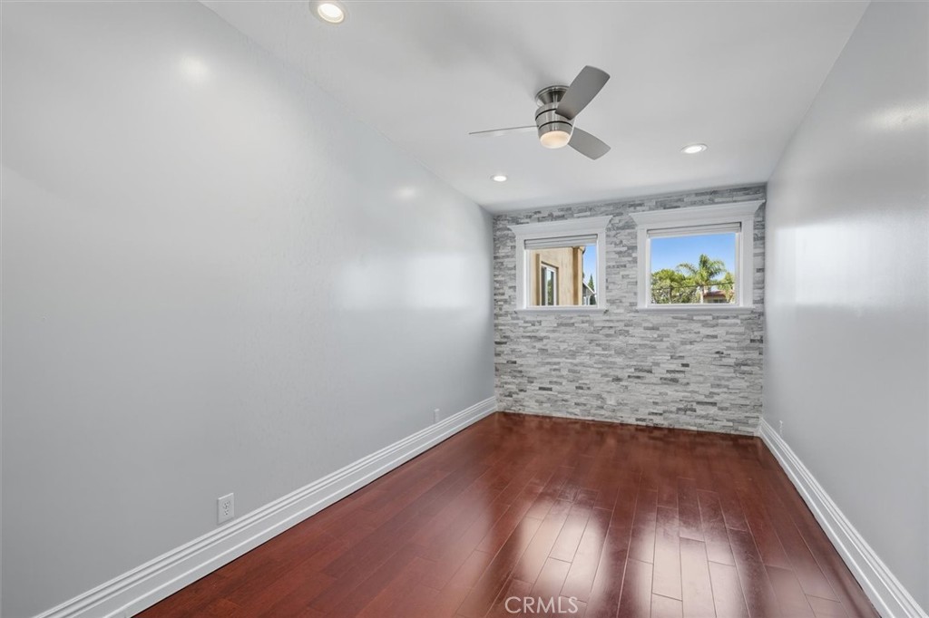 MLS #NP25229140 image #30