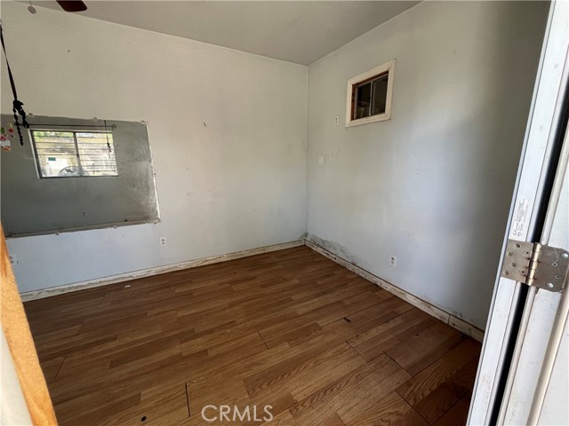 657 S Sadler Avenue, East Los Angeles CA: https://media.crmls.org/medias/86281bd1-7ef7-436e-9d2a-5ab4e1d84e98.jpg