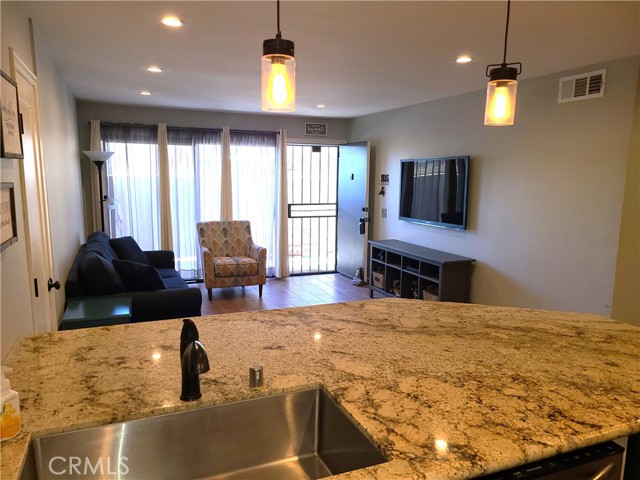 Detail Gallery Image 14 of 36 For 27236 Luther #705,  Canyon Country,  CA 91351 - 1 Beds | 1 Baths