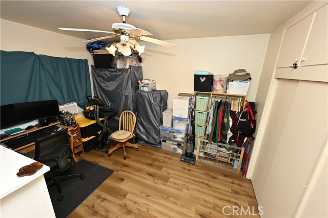 Detail Gallery Image 5 of 7 For 17624 Los Alimos #1/2,  Granada Hills,  CA 91344 - 2 Beds | 1 Baths