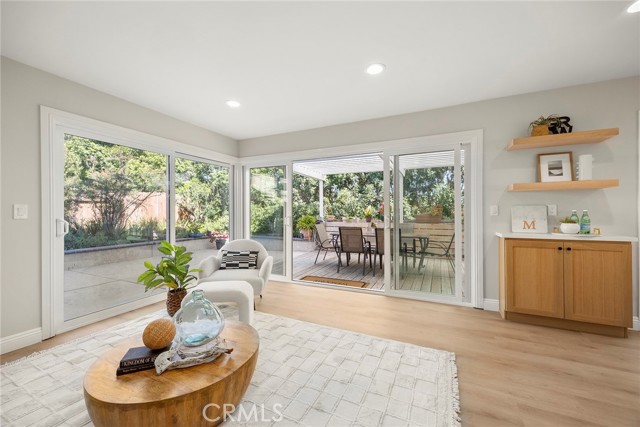 Detail Gallery Image 4 of 30 For 2108 via Caliente, Fullerton,  CA 92833 - 5 Beds | 4 Baths