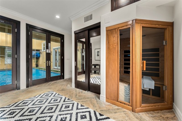 Detail Gallery Image 29 of 75 For 409 Morning Star, Newport Beach,  CA 92660 - 5 Beds | 5/1 Baths