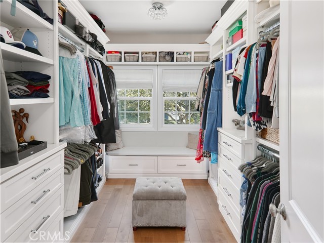 Detail Gallery Image 22 of 43 For 6443 W 81st St, Los Angeles,  CA 90045 - 4 Beds | 4 Baths