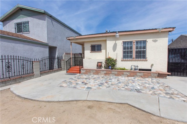 619 E 111Th Pl, Los Angeles, CA 90059