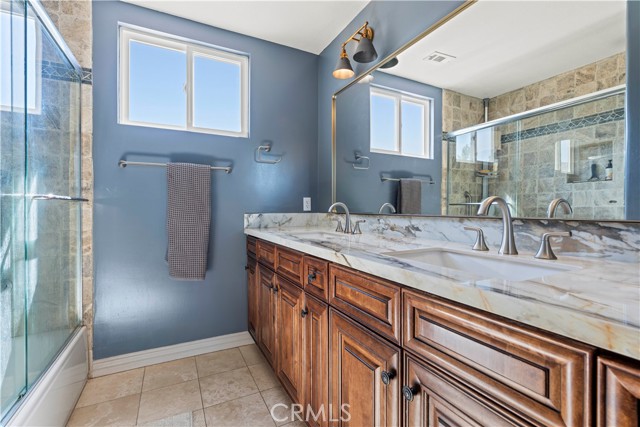 9744 Sweetwater Drive, Agua Dulce CA: https://media.crmls.org/medias/862f102c-0f68-492f-97c1-6a57be75f981.jpg