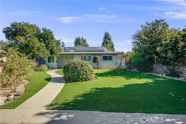 Detail Gallery Image 1 of 36 For 11026 Gerald Ave, Granada Hills,  CA 91344 - 4 Beds | 2 Baths