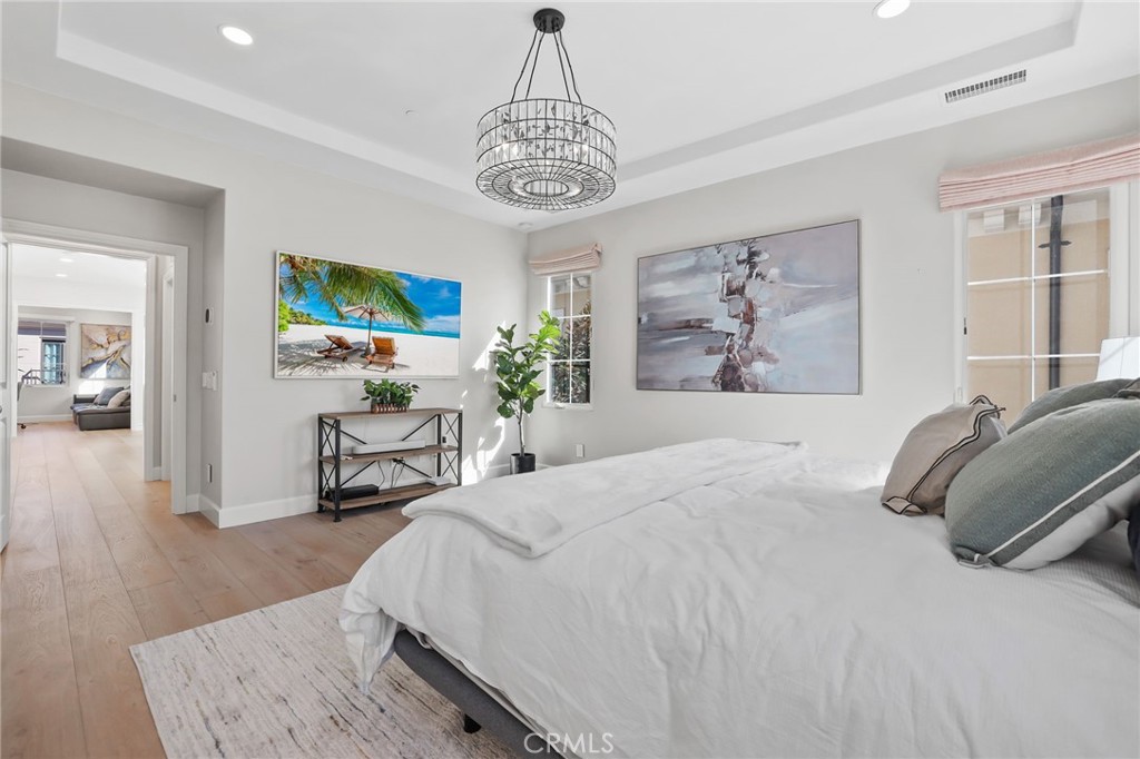 MLS #OC26158756 image #35