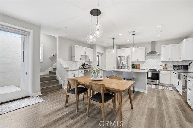 Detail Gallery Image 10 of 59 For 2144 Swallowtail Walk, Gardena,  CA 90249 - 4 Beds | 2/2 Baths