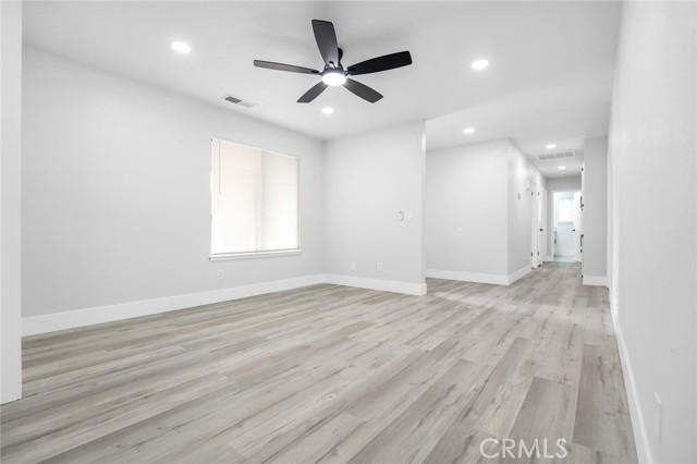 Image 4 of 22 For 1828 Hillcrest