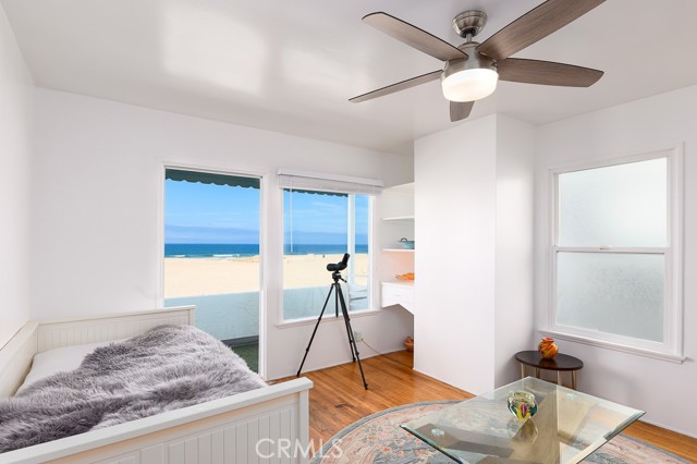 528 The Strand, Hermosa Beach, California 90254, ,Residential Income,For Sale,The Strand,SB25013282