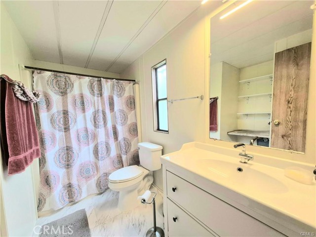 909 Richland Road, San Marcos CA: https://media.crmls.org/medias/86307947-0bf1-41d3-ba74-4916a25a0659.jpg