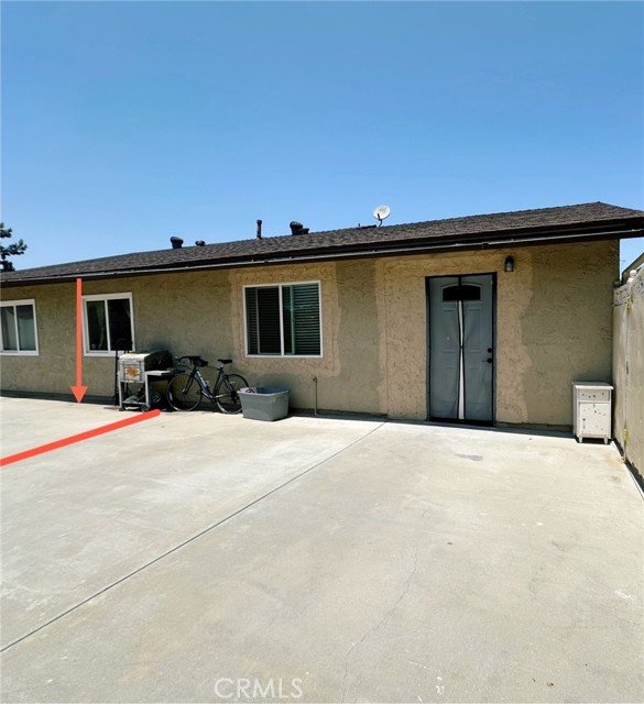 2026 Newton Drive, Corona CA: https://media.crmls.org/medias/8630b757-5451-417b-b3fb-4a06cf195cfb.jpg