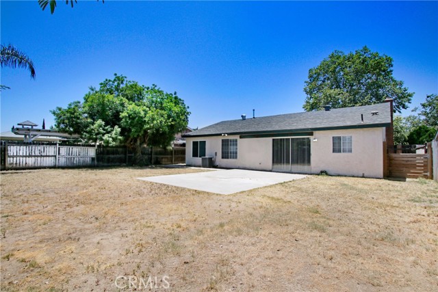 13688 Pecan Place, Moreno Valley CA: https://media.crmls.org/medias/8630fb23-e8b3-4a44-b6cf-cc1e84f9842a.jpg