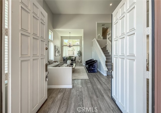 462 Cremona Way, Oak Park CA: https://media.crmls.org/medias/863102f5-559e-4b05-97bd-9342e22cf89f.jpg