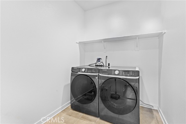 Image 31 of 44 For 36780 Arietta Way