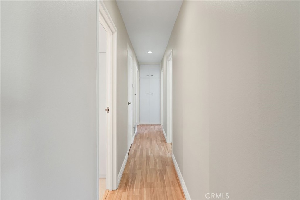 https://media.crmls.org/medias/86327685-8785-49c0-855a-685e1d9444b8.jpg?preset=X-Large