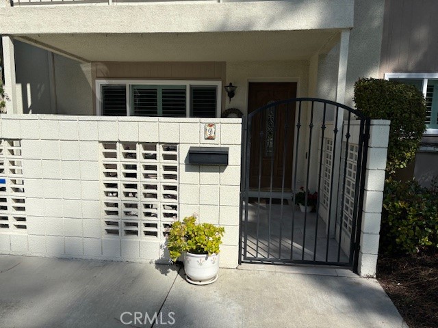 Front Image Thumbnail for CROC26019298