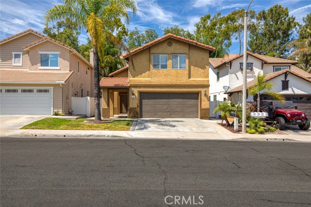 Detail Gallery Image 1 of 37 For 9 Baroque Way, Lake Forest,  CA 92610 - 5 Beds | 2/1 Baths