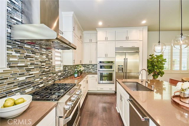 320 Magnet, Irvine CA: https://media.crmls.org/medias/86338672-b49d-4434-95ba-1ea7011591b6.jpg