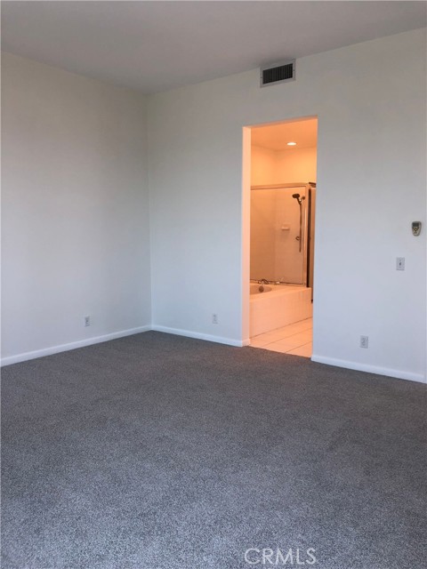 Detail Gallery Image 30 of 53 For 6267 Surfpoint Cir, Huntington Beach,  CA 92648 - 3 Beds | 2/1 Baths