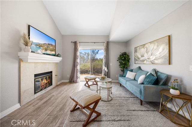 13199 Spire Circle, Chino Hills CA: https://media.crmls.org/medias/8635475d-ffa3-49e7-90a4-4602d3d5f2f1.jpg