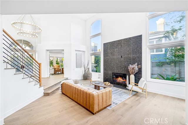 6692 Alamitos Circle, Huntington Beach CA: https://media.crmls.org/medias/863595bc-fac4-44dd-972b-7296b0061be8.jpg