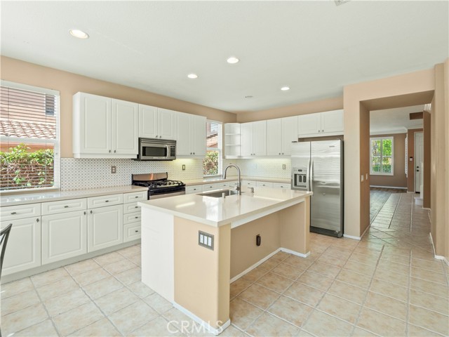 30375 June Rose Court, Castaic CA: https://media.crmls.org/medias/8635efd5-c34a-4eea-b407-191d1014c91d.jpg