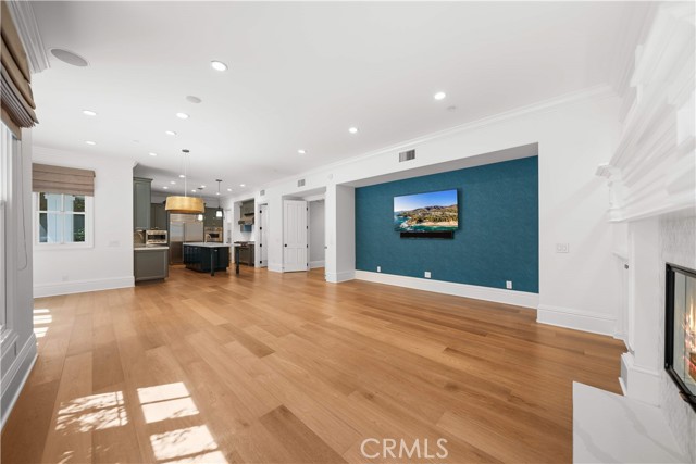Detail Gallery Image 14 of 50 For 28 Old Course Dr, Newport Beach,  CA 92660 - 4 Beds | 4/1 Baths