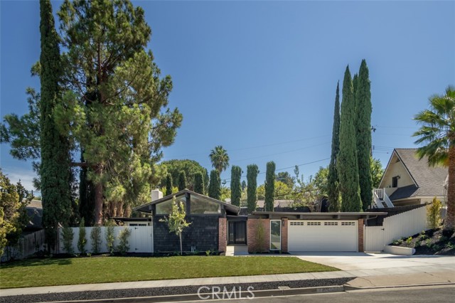 Front Image Thumbnail for CRIG26224859