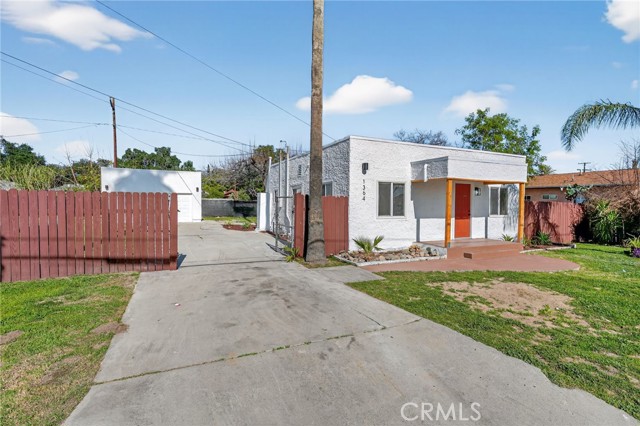 Detail Gallery Image 3 of 30 For 1364 W 15th, San Bernardino,  CA 92411 - 3 Beds | 1 Baths