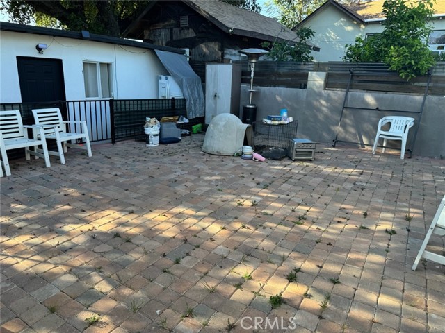 Detail Gallery Image 6 of 7 For 10015 Marcus, Tujunga,  CA 91042 - 3 Beds | 2 Baths