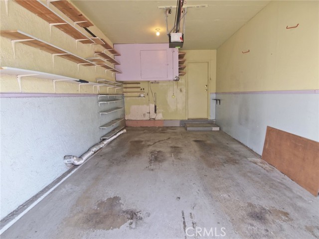 601 S Newhope Street, Santa Ana CA: https://media.crmls.org/medias/8639f1e1-0345-4d91-98c0-10fa571a3e78.jpg