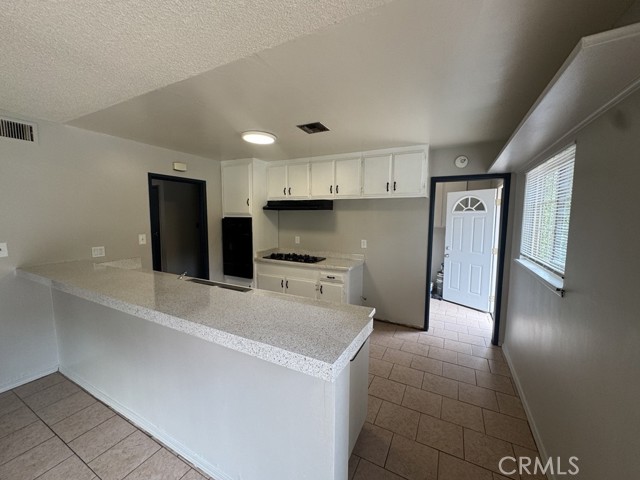 Detail Gallery Image 2 of 10 For 4170 Mt Vernon, Riverside,  CA 92507 - 4 Beds | 2 Baths